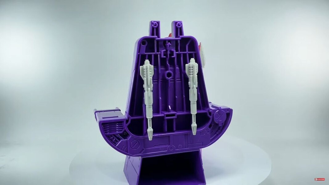 Transformers Studio Series 86 Coronation Starscream In Hand Image  (17 of 24)